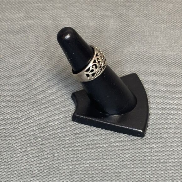 Vintage Ring 25 Sterling Silver Filigree Scroll Openwork Band Ring Size 6 - Picture 2 of 8